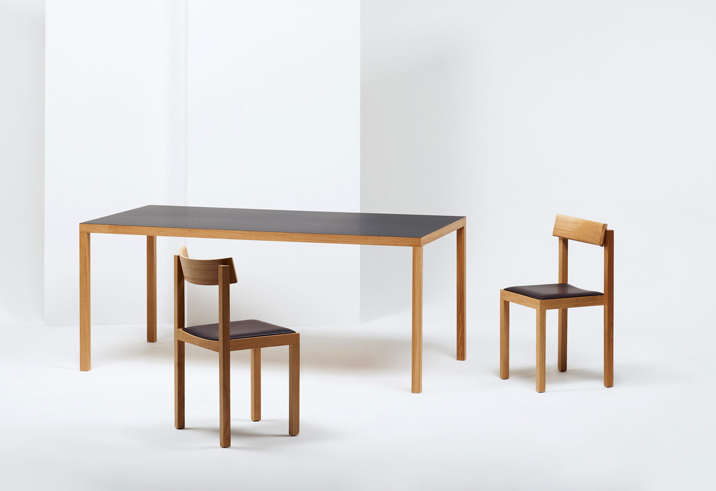 乐竞平台 - 坐具|餐椅|办公家具|设计师家具|普里莫餐椅